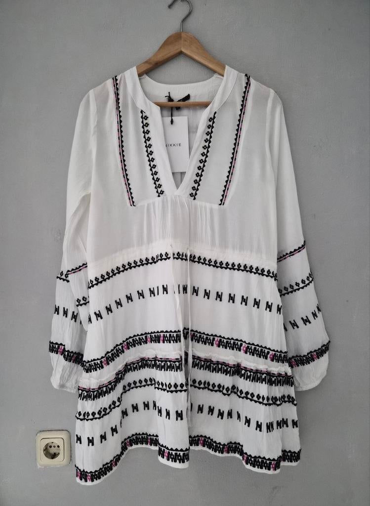 Nikkie mini dress 
nieuw met kaartje, Wit, Nieuw, Ophalen of Verzenden, Nikkie