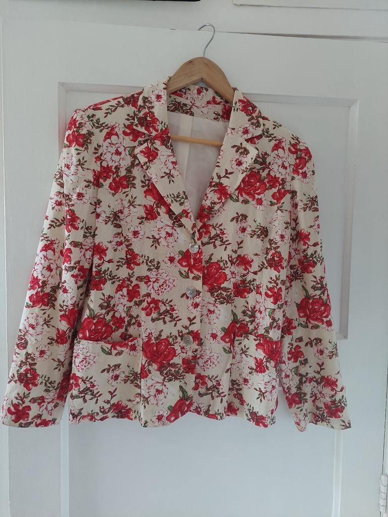 Linnen jasje 36 38, Kleding | Dames, Jasjes, Kostuums en Pakken, Ophalen, Zo goed als nieuw, Maat 36 (S)