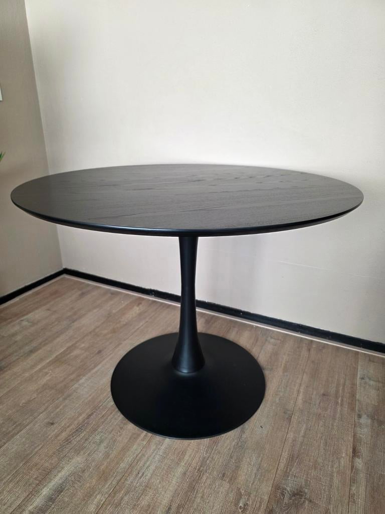 Jysk zwarte eettafel 100cm, Ophalen, Zo goed als nieuw
