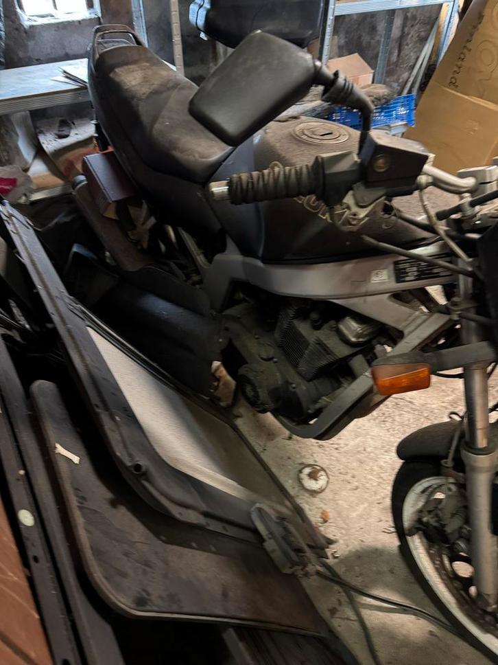 Suzuki motorfiets voor onderdelen - schade, Motoren, Onderdelen | Overige, Gebruikt, Ophalen