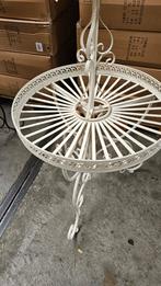 ETAGÈRE / PLANTENREK / WHITE / ROND, Tuin en Terras, Nieuw, Metaal, Info@huisentuindecoratiemarie.nl, Huis en tuin decoratie marie