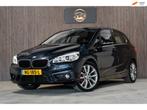 BMW 2-serie Active Tourer 220i Leder PDC Automaat Stoelverwa, Auto's, BMW, 1998 cc, 730 kg, Gebruikt, Blauw