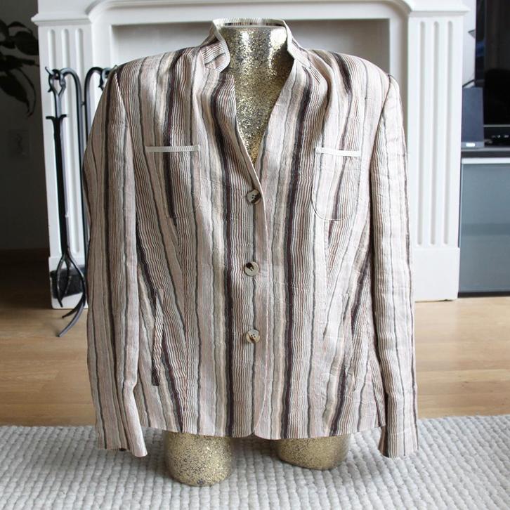 Mooi Delmod Jasje (L) € 25,-, Kleding | Dames, Jasjes, Kostuums en Pakken, Zo goed als nieuw, Jasje, Maat 42/44 (L), Bruin, Ophalen of Verzenden