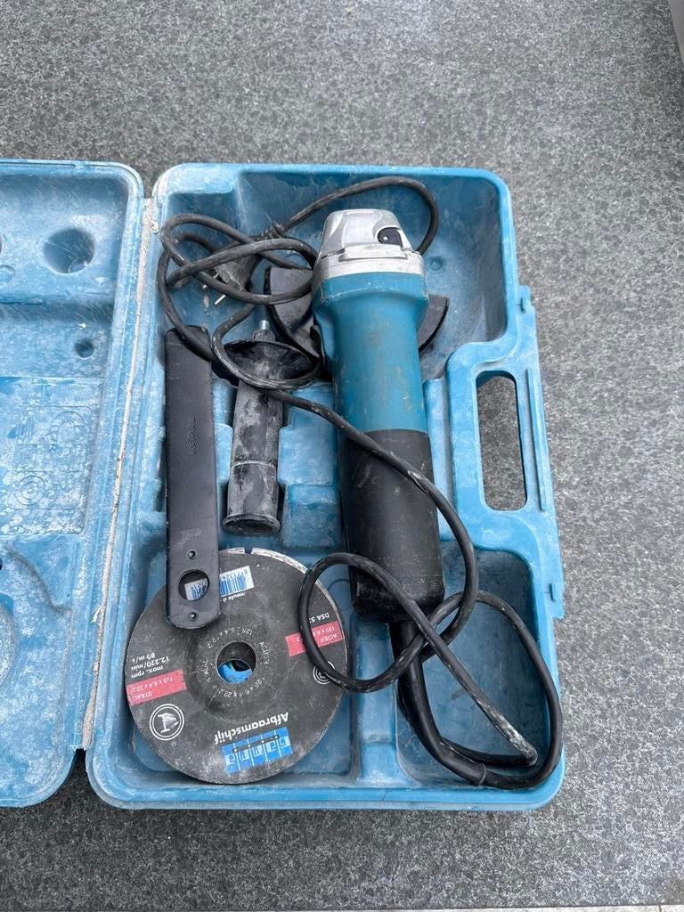 Makita haakse slijper, Ophalen of Verzenden, Zo goed als nieuw, Haakse handslijpmachine