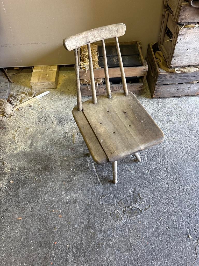 Oude houten kruk - Opknapper met karakter, Ophalen, In hoogte verstelbaar, Gebruikt, Hout