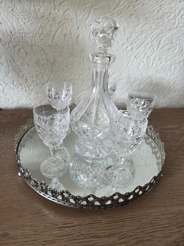 Kristallen Karaf met 5 glaasjes, Ophalen