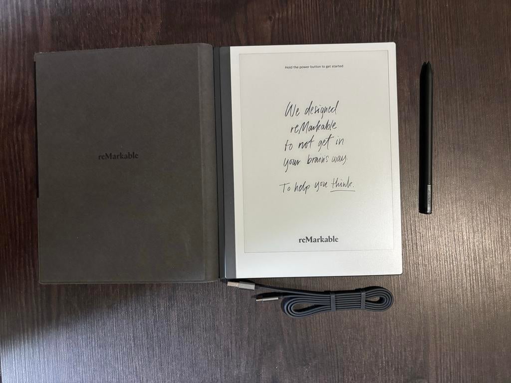 Remarkable 2 + Book Folio + Marker Plus, Computers en Software, E-readers, Remarkable, Remarkable, Ophalen of Verzenden, Zo goed als nieuw