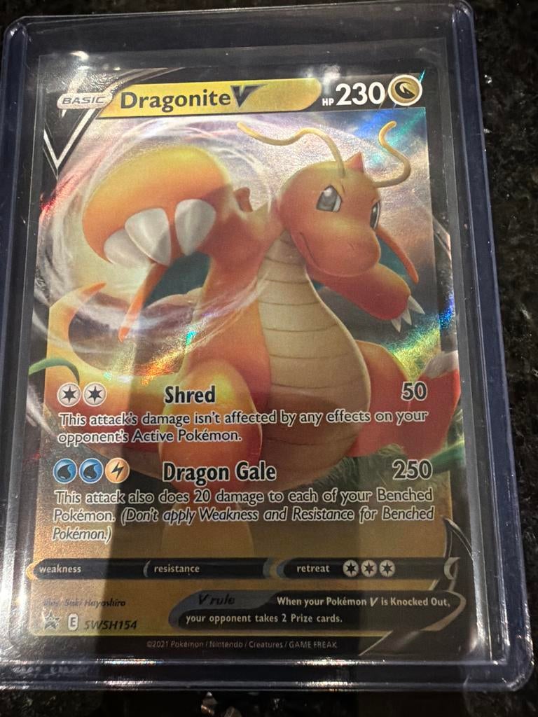 Dragonite V Pokémon Kaart SWSH154, Ophalen of Verzenden, Zo goed als nieuw, Losse kaart, Foil