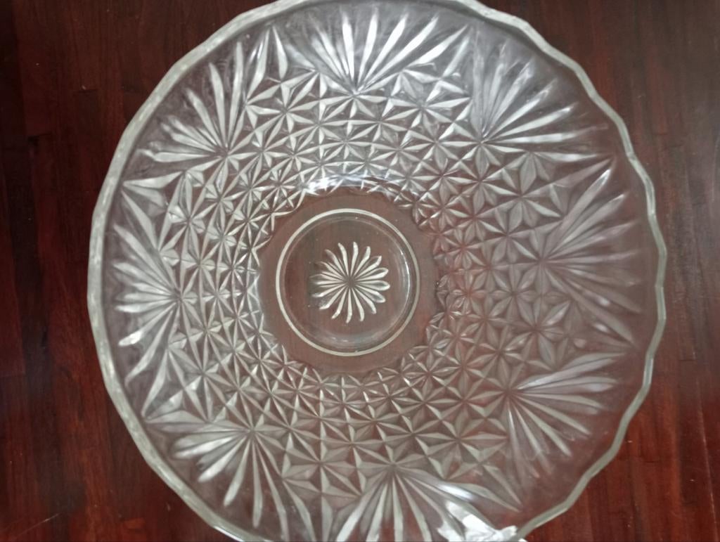 Glazen schaal met 12 kopjes, Ophalen of Verzenden, Overige stijlen, Glas, Schaal of Schalen