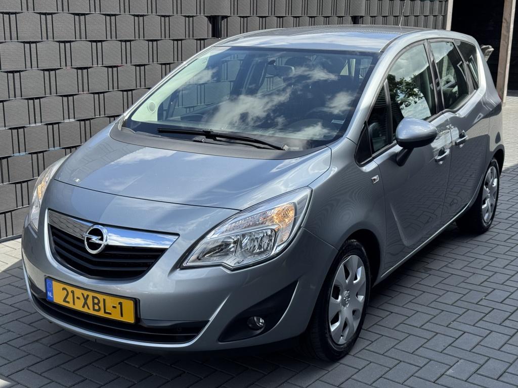 Opel Meriva 1.4 Turbo Color Editon| CLIMA| CRUISE| TREKHAAK|, Gebruikt, 680 kg, 4 cilinders, Leder en Stof