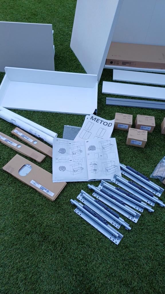 Ikea kast en 2 ongebruikte keuken-bladen, Ophalen, Nieuw