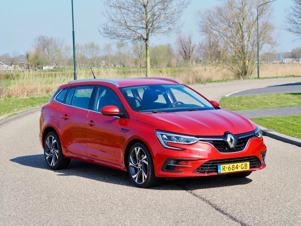 Renault Mégane 1.3 TCe 140pk 2021, Auto's, Renault, Stof, Zwart, 4 cilinders, 1283 kg