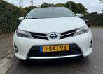 Toyota Auris 1.8 Full Hybrid 5DR CVT 2013 Wit, Zwart, 4 cilinders, Wit, Origineel Nederlands