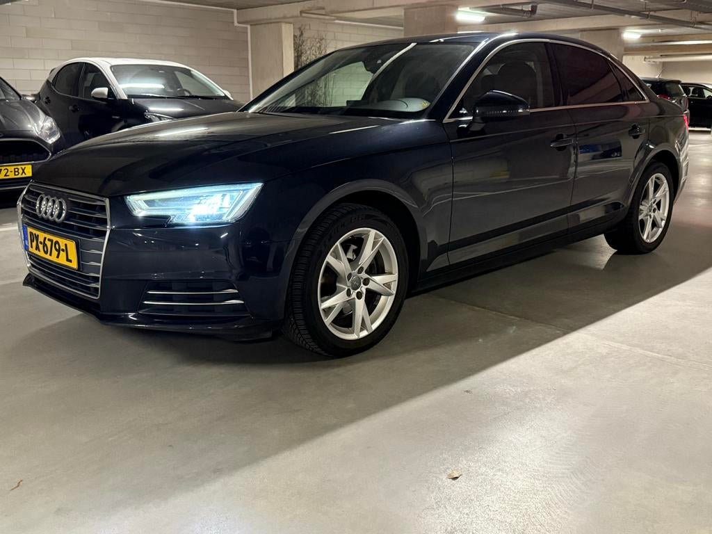 Audi A4 1.4 Tfsi 150pk S Tronic 2017 Blauw, Auto's, Blauw, A4, Origineel Nederlands, 1395 cc