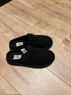 Uggs instappers, Ophalen of Verzenden, Zo goed als nieuw, Instappers