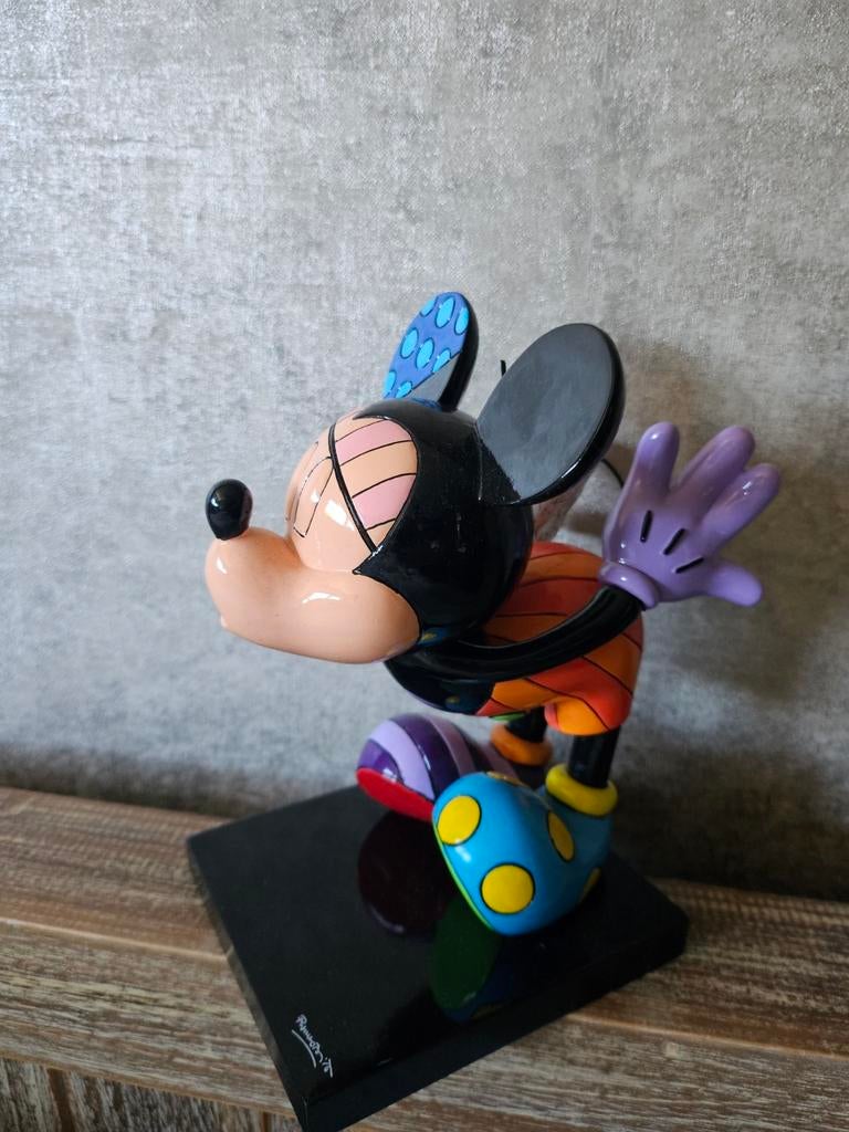 Disney Britto Mickey Kissing, Verzamelen, Disney, Ophalen of Verzenden, Mickey Mouse, Zo goed als nieuw, Beeldje of Figuurtje