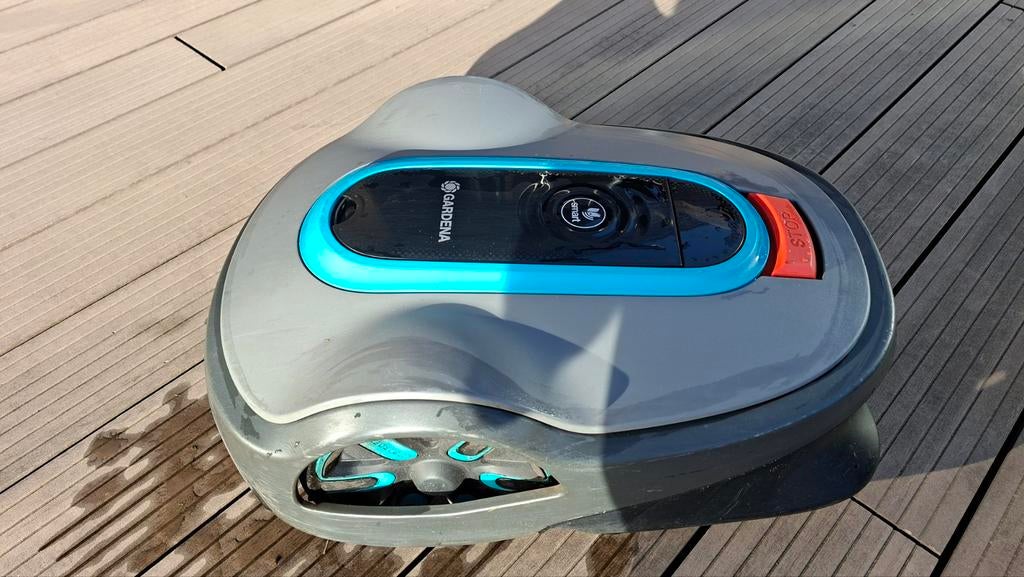 Gardena Smart Sileno Life 750 Robotmaaier, Tuin en Terras, Robotmaaiers, Ophalen, Gebruikt, Bestuurbaar via app, 20 tot 25 cm