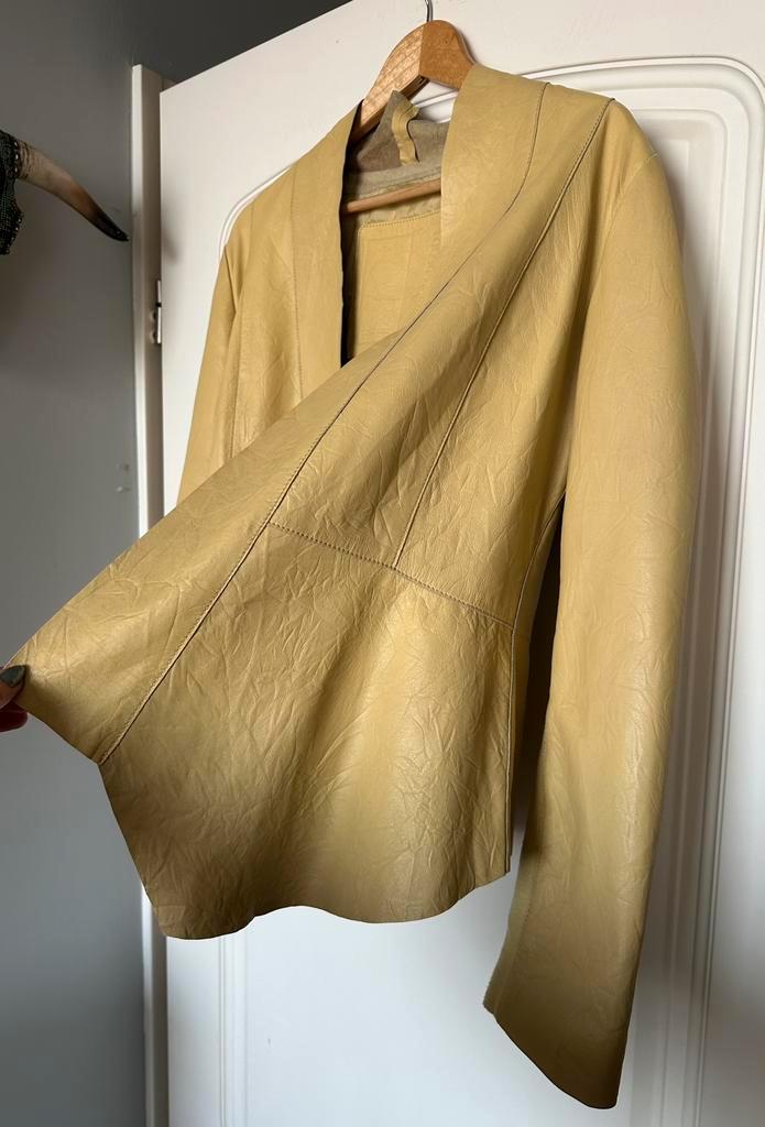 Cigno Nero, leren jasje , pastel geel , maat 38/40, Kleding | Dames, Jasjes, Kostuums en Pakken, Zo goed als nieuw, Jasje, Maat 38/40 (M)