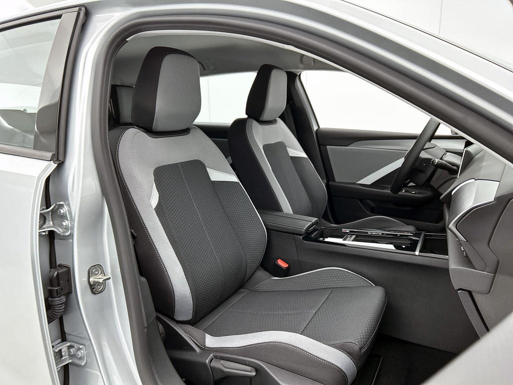 Opel Astra Electric 54 kWh Edition DEMO SALE, Stof, Parkeersensor, 156 pk, Origineel Nederlands