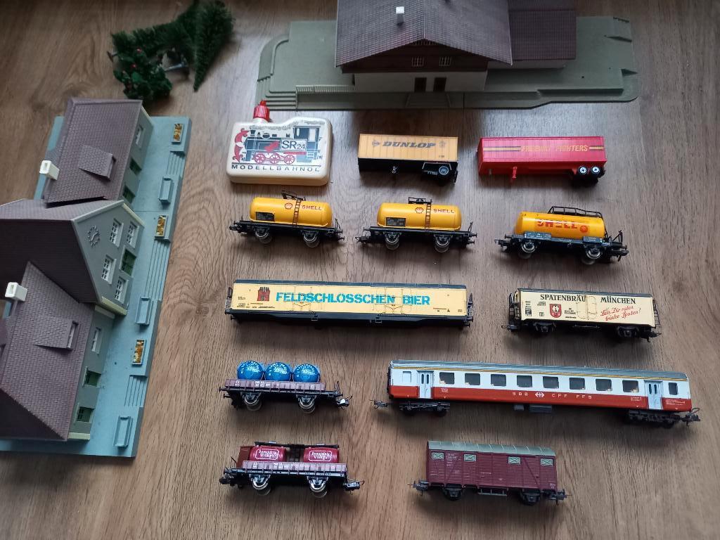 Verschillende modeltreinen en toebehoren, Ophalen of Verzenden, Gelijkstroom