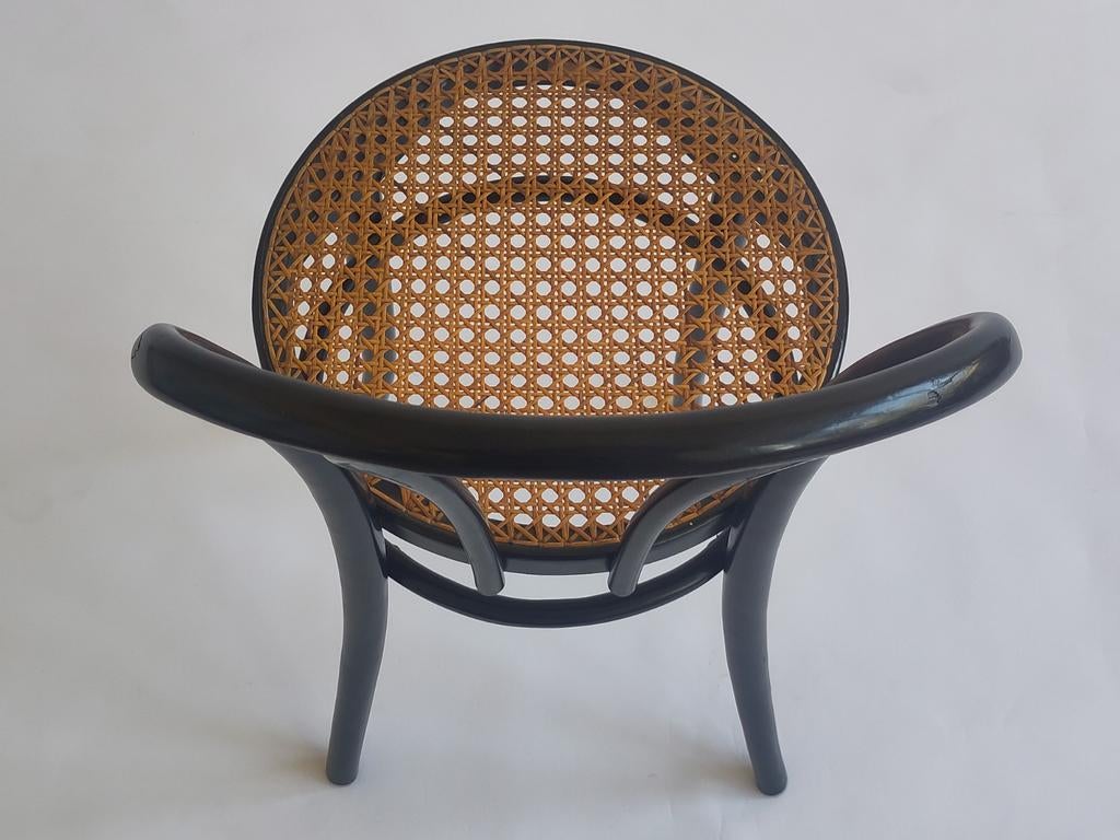 Vintage Thonet stoeltje 18 stoel ZPM Radomsku webbing hout, Ophalen, Gebruikt, Bruin, Mid century modern