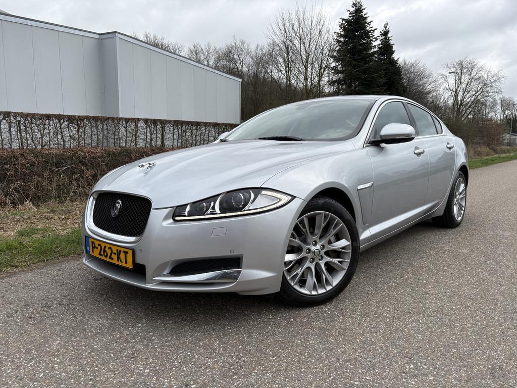 Jaguar XF 3.0D S Premium Business Edition / AUTOMAAT / NAVI, Achterwielaandrijving, Gebruikt, 1850 kg, Bedrijf