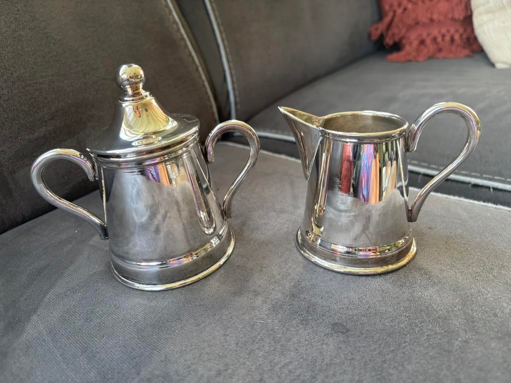 Verzilverd melkkannetje en suikerpot van Siebel juweliers, Antiek en Kunst, Ophalen of Verzenden