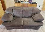 Grijze suède tweezitsbank, Ophalen, Gebruikt, 100 tot 125 cm, 150 tot 200 cm