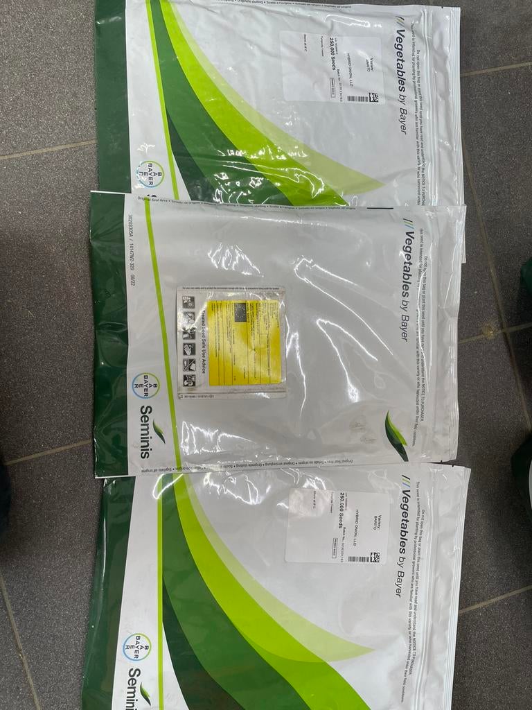 Uienzaad 3 nieuwe pakken 1 open, Ophalen of Verzenden