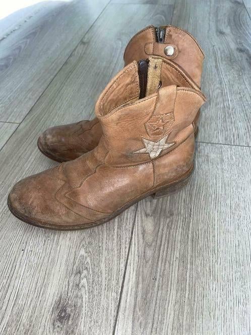 Zecchino d’oro laarzen laarsjes bruin bruine 36 leer leren, Kinderen en Baby's, Kinderkleding | Schoenen en Sokken, Gebruikt, Laarzen