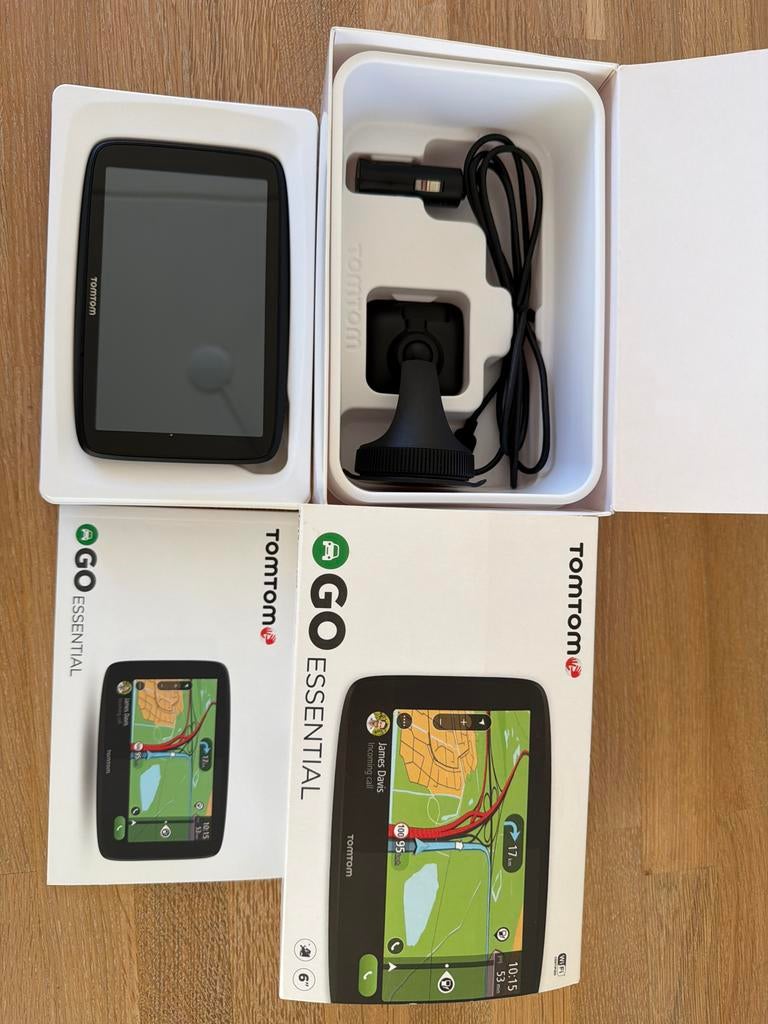 TomTom Go Essential navigatiesysteem nieuw in doos, Ophalen of Verzenden, Nieuw