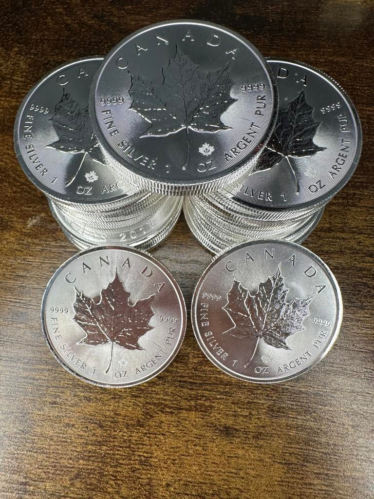 25x 1oz Silver Maple Leaf 2017 – Alleen bieden, Postzegels en Munten, Edelmetalen en Baren, Ophalen of Verzenden, Zilver