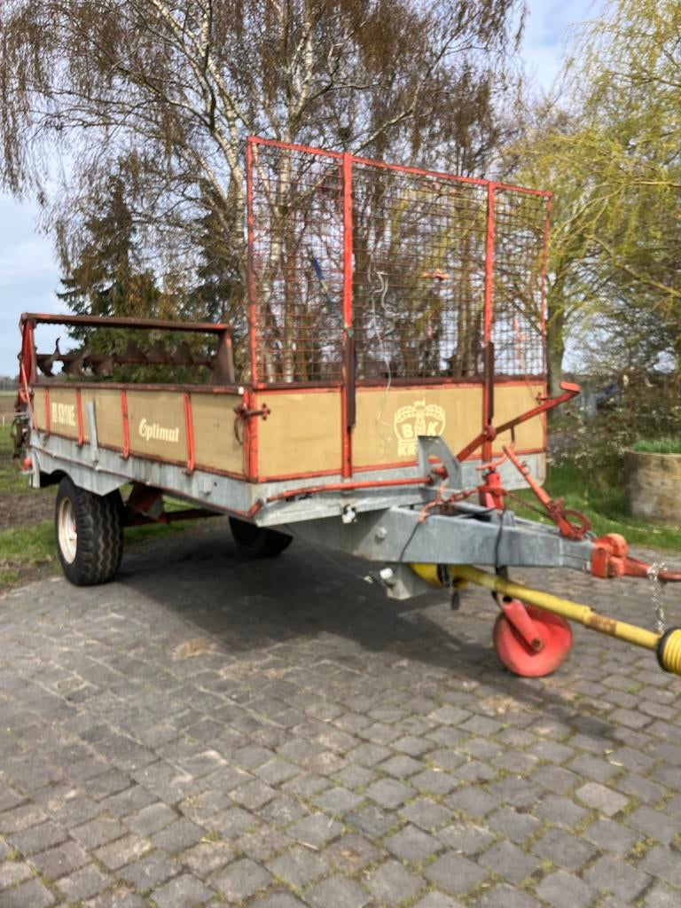 Krone 5,5 tons meststrooier, Ophalen of Verzenden