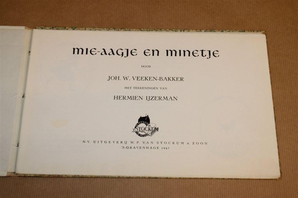 Mie-Aagje en Minetje [1947] — Verhalen — Veeken-Bakker, Ophalen of Verzenden, Gelezen