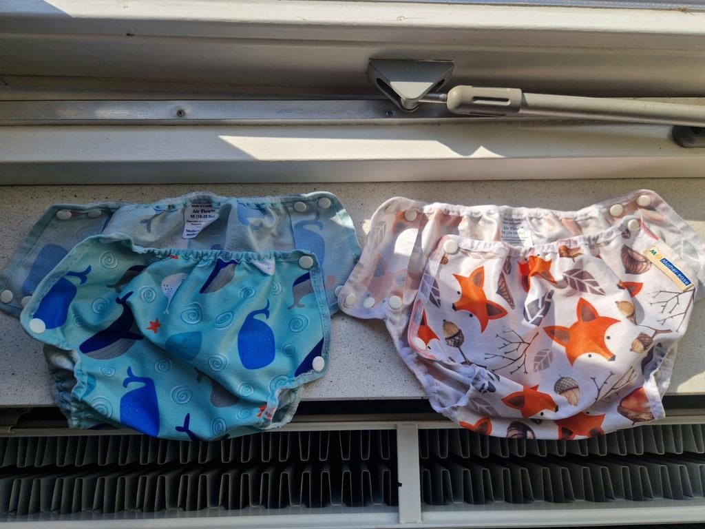 2 fijne mother-ease airflow M (wasbare luiers), Ophalen of Verzenden, Zo goed als nieuw