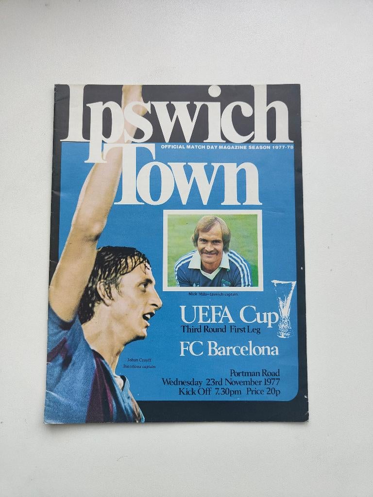 Ipswich Town - Barcelona Johan Cruijff Programma 23-11-1977, Verzamelen, Sportartikelen en Voetbal, Verzenden, Zo goed als nieuw