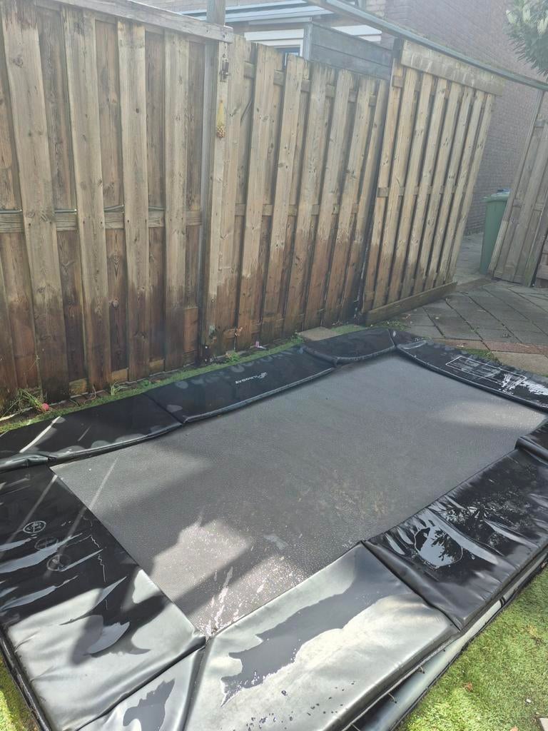 Acrobat Trampoline 183x305 cm - Zo goed als nieuw, Kinderen en Baby's, Speelgoed | Buiten | Trampolines, Ophalen of Verzenden