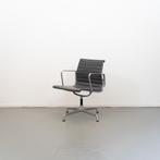6 Vitra Eames Ea108 Grijs leer Chroom frame draaibaar, Niet ingevuld, Blauw, Niet ingevuld, Ophalen of Verzenden