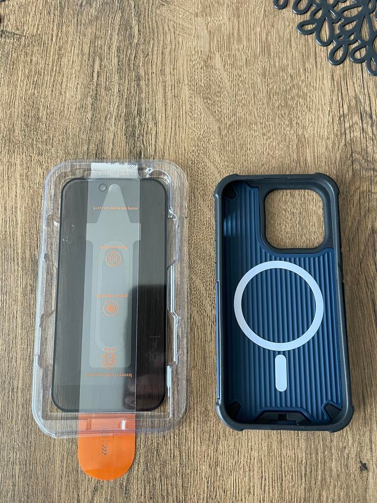 iPhone 14 Pro  MagSafe en Screenprotector, Ophalen, Nieuw, IPhone 14 Pro Max, Hoesje of Tasje