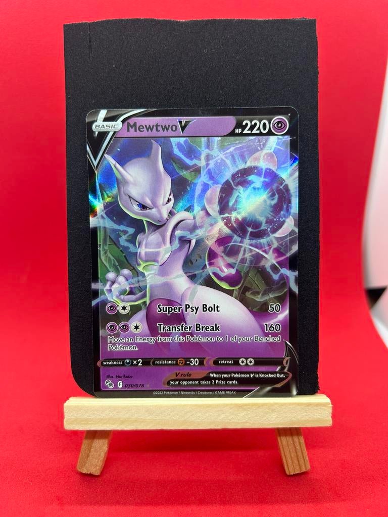 Mewtwo V 030/078 – Pokémon GO – Holo, Ophalen of Verzenden, Zo goed als nieuw