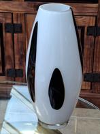 Glazen vaas wit met zwart, Ophalen of Verzenden