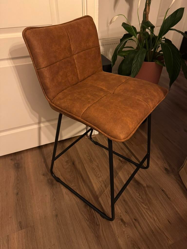 Barkrukken - cognac/bruin - 2 stuks, Huis en Inrichting, Barkrukken, Ophalen, Zo goed als nieuw, 60 tot 90 cm