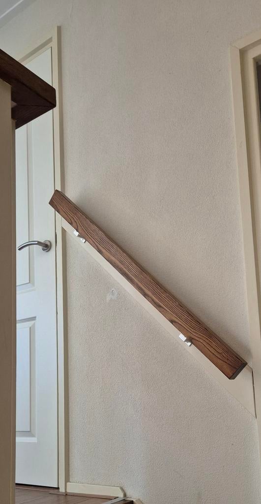 Trapleuning in goede staat, 325 cm lang, Ophalen of Verzenden, Trap, Minder dan 2 meter