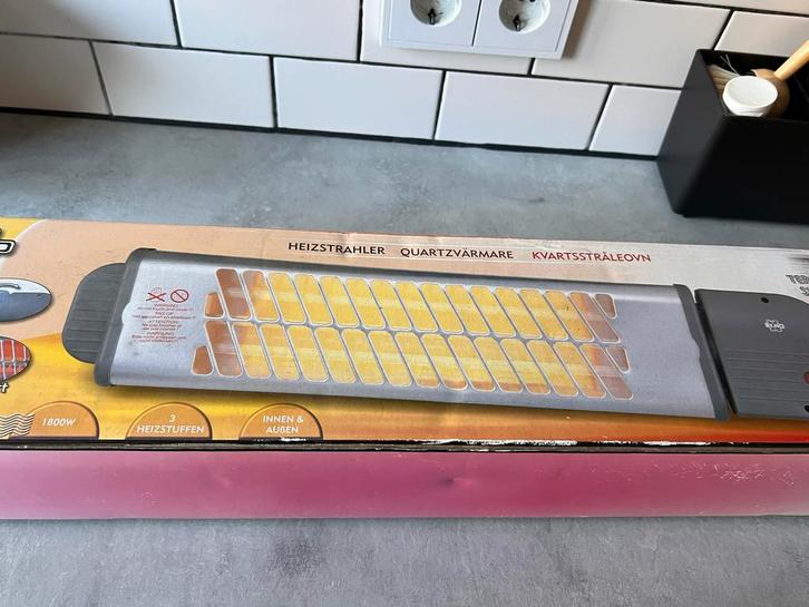 ELRO Quartz Verwarming - 1800W - nieuw, Huis en Inrichting, Kachels, Zo goed als nieuw, Hangend, Overige soorten, Elektrisch, Ophalen of Verzenden