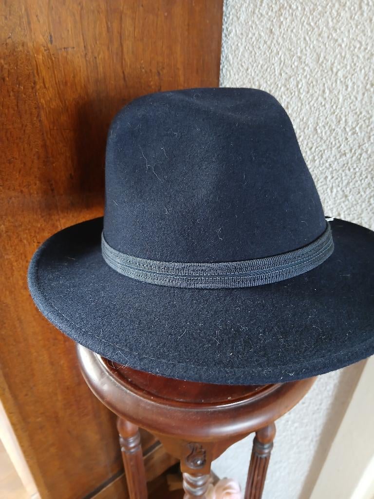 hoed BISENZIO, BISENZIO, Hoed, Ophalen of Verzenden, 57 cm (M, 7⅛ inch) of minder