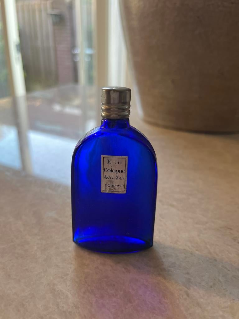Vintage Bourjois Soir de Paris Eau de Cologne, Sieraden, Tassen en Uiterlijk, Uiterlijk | Parfum, Gebruikt, Ophalen of Verzenden