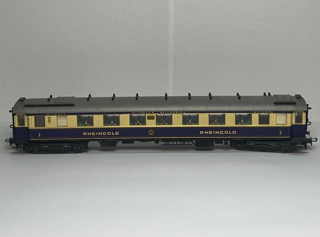 Liliput Rheingold personenwagon H0 – blauw/crème – vintage, Gebruikt, Gelijkstroom of Wisselstroom, Wagon, Ophalen of Verzenden