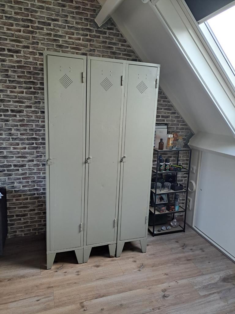 Vintage metalen lockerkast, Huis en Inrichting, Ophalen, Gebruikt, Industrieel, Vintage
