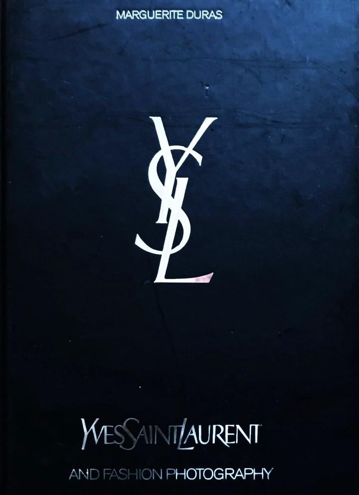 Yves Saint Laurent and Fashion Photography / 9783888141010, Boeken, Ophalen of Verzenden, Zo goed als nieuw, Overige onderwerpen