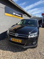 Volkswagen Tiguan 1.4 TSI Sport&Style*Clima*Pano*Leer*PDC*, Voorwielaandrijving, Euro 5, 15 km/l, Zwart